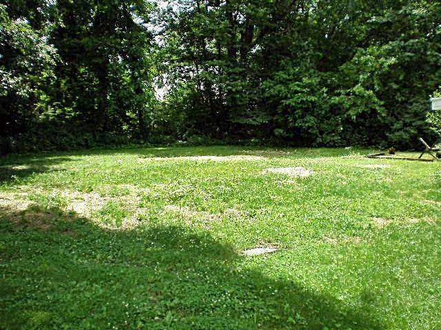 2 Birchwood Dr - Photo 3 of 15