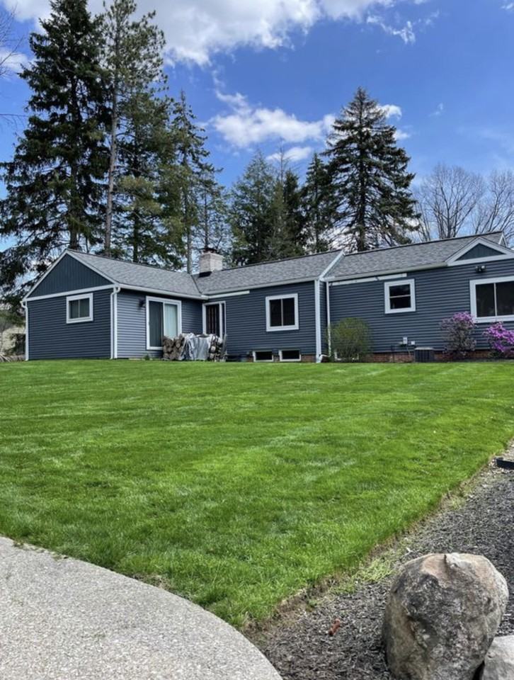 4820 Lander Rd - Photo 3 of 13