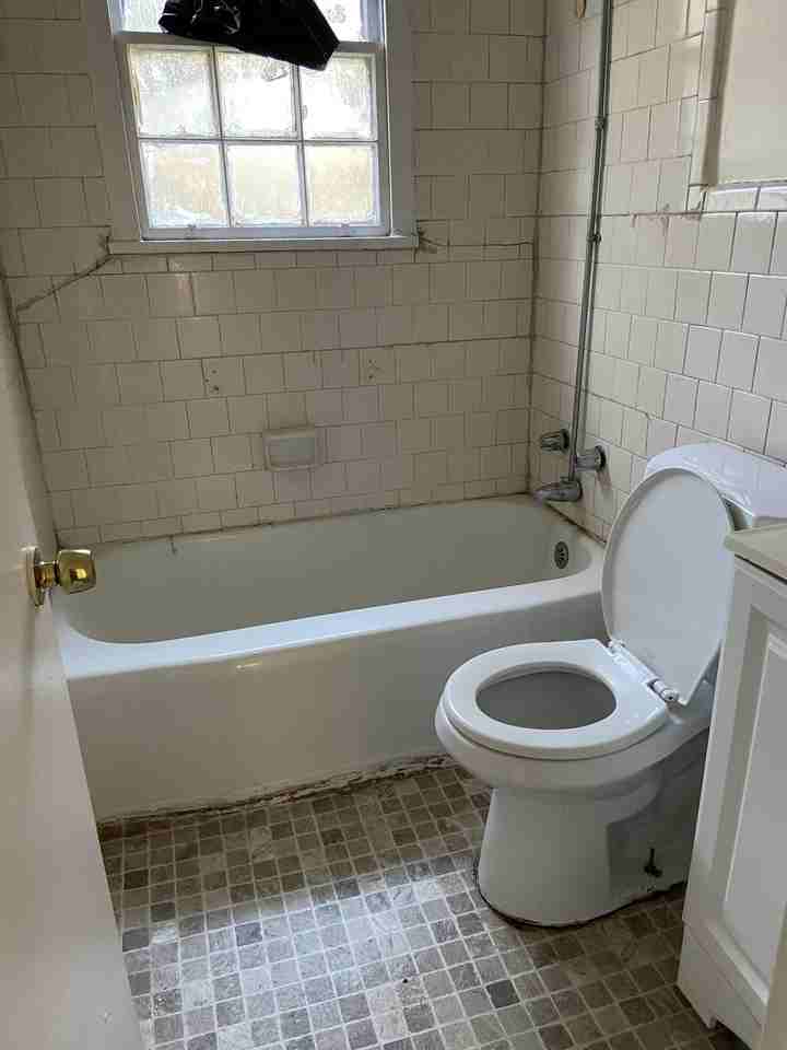 2434 Knox Dr #1 - Photo 4 of 4