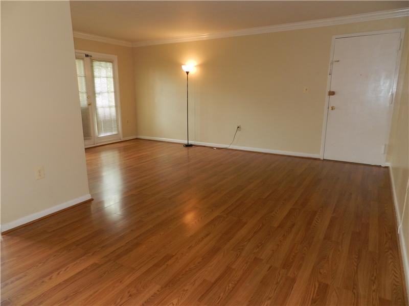 9491 Fairfax Blvd - Photo 3 of 13