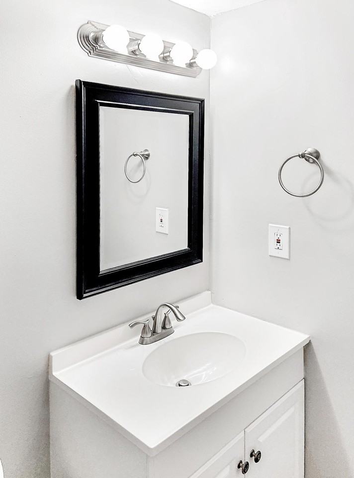 Deerfield Cir Sw - Photo 6 of 9