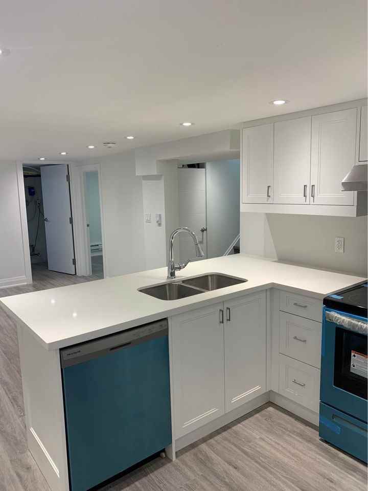 482 Midland Avenue - Photo 2 of 9