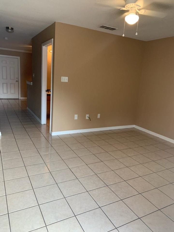 7621 County Road 2193 - Photo 2 of 16