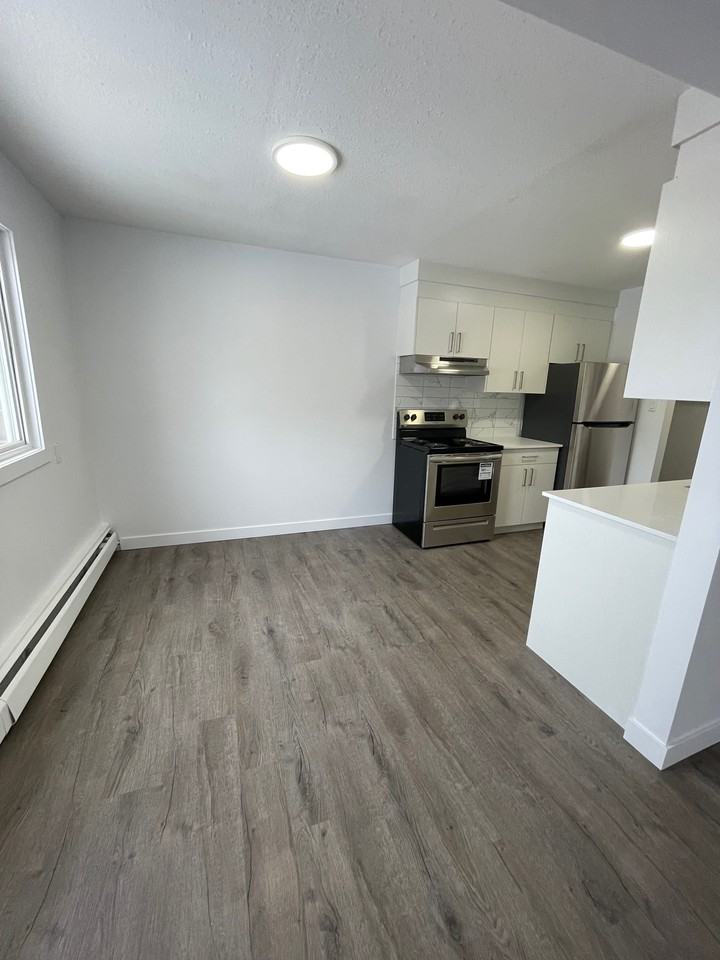 Black Gold Place - Photo 3 of 15