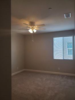 86 Crofton Dr - Photo 2 of 5