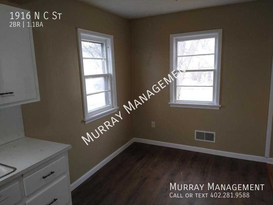 1916 N C St - Photo 5 of 14