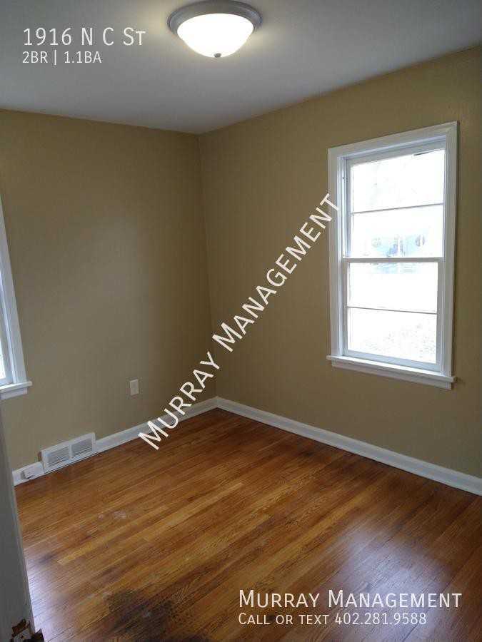1916 N C St - Photo 6 of 14