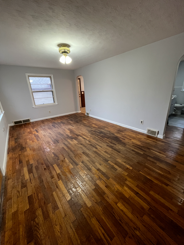 101 E Sheridan Rd - Photo 2 of 22