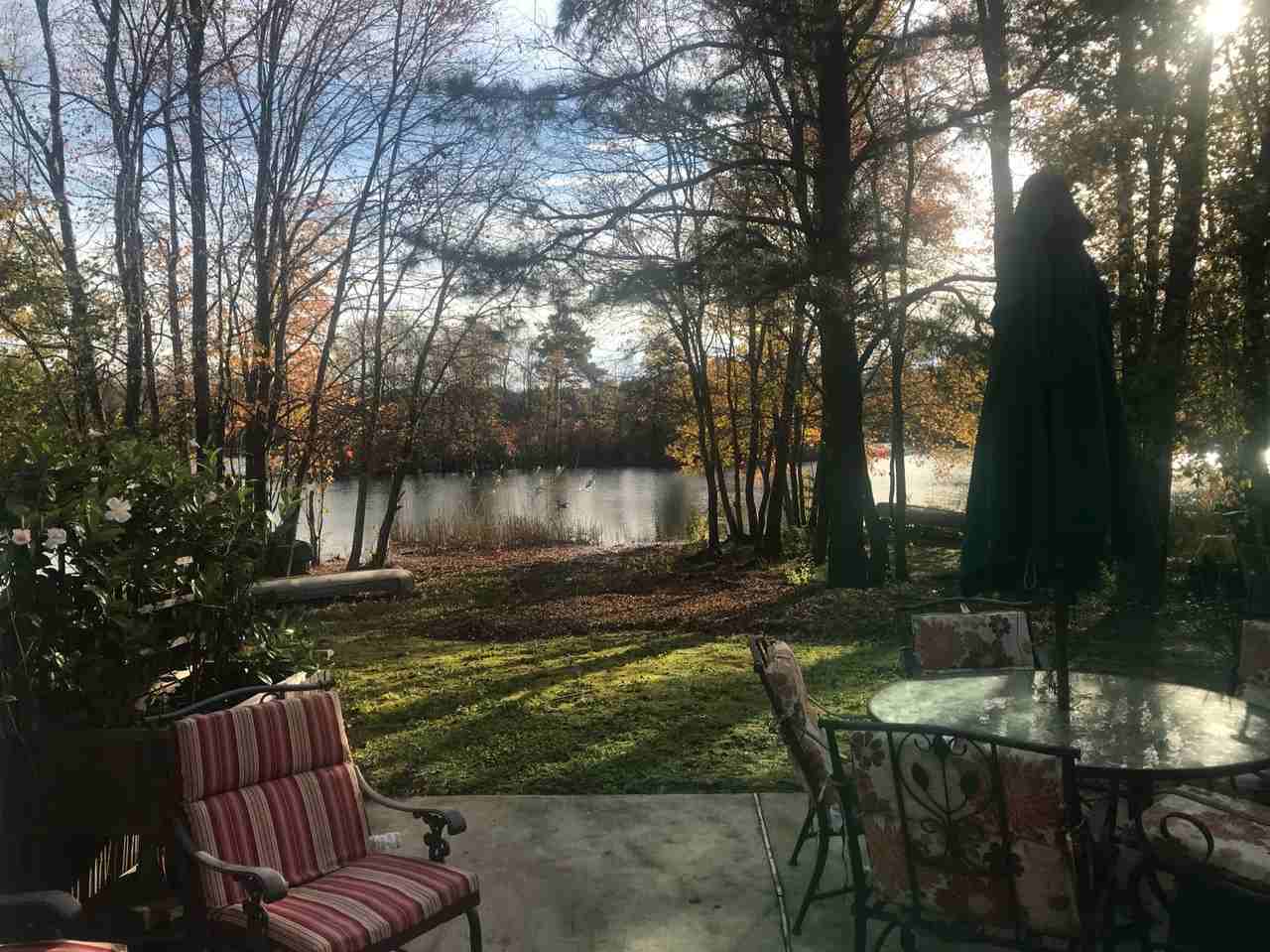 33 Waterview Ct - Photo 3 of 29