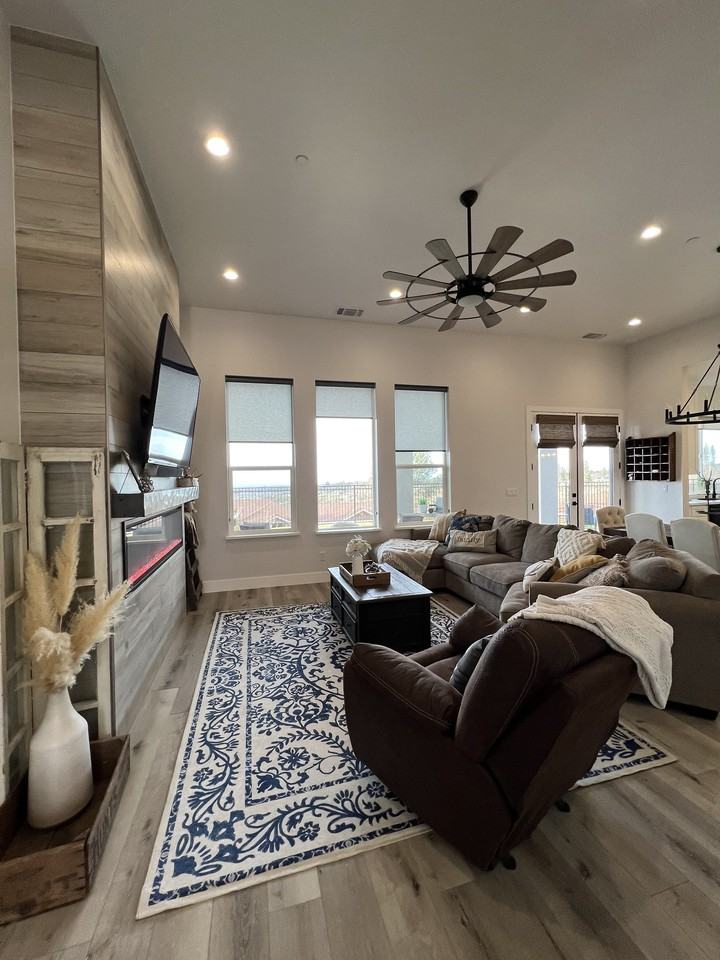 5644 Little Grand Canyon Dr #1 - Photo 5 of 42