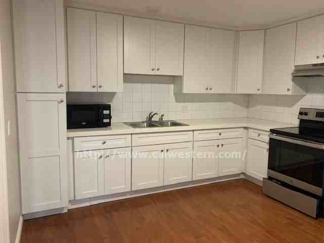 795 Opal Dr - Photo 3 of 8
