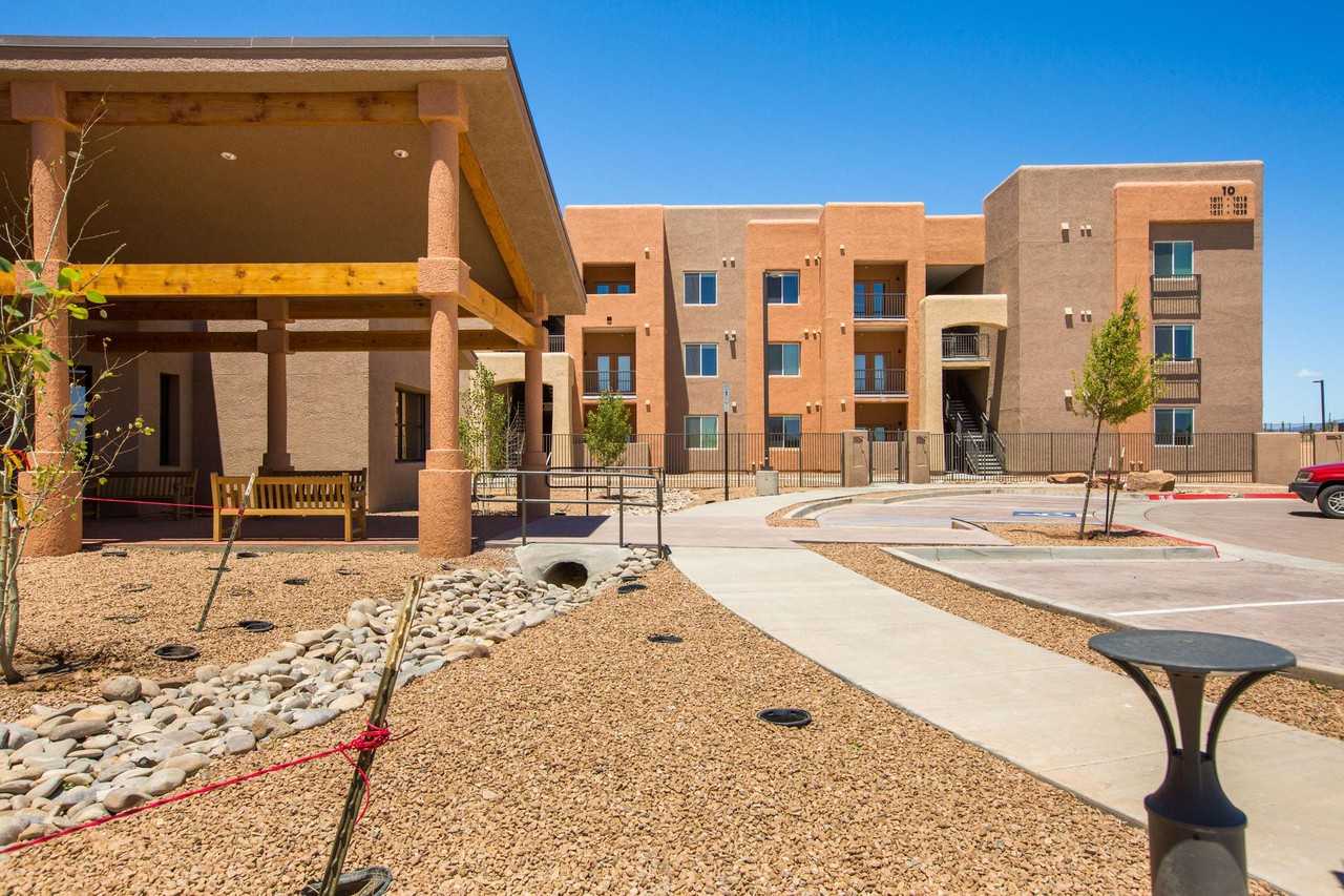 South Meadows Apartments 2800 S Meadows Rd, Santa Fe, NM 87507 Zumper