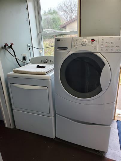 5346 Eagle Street - Photo 2 of 10