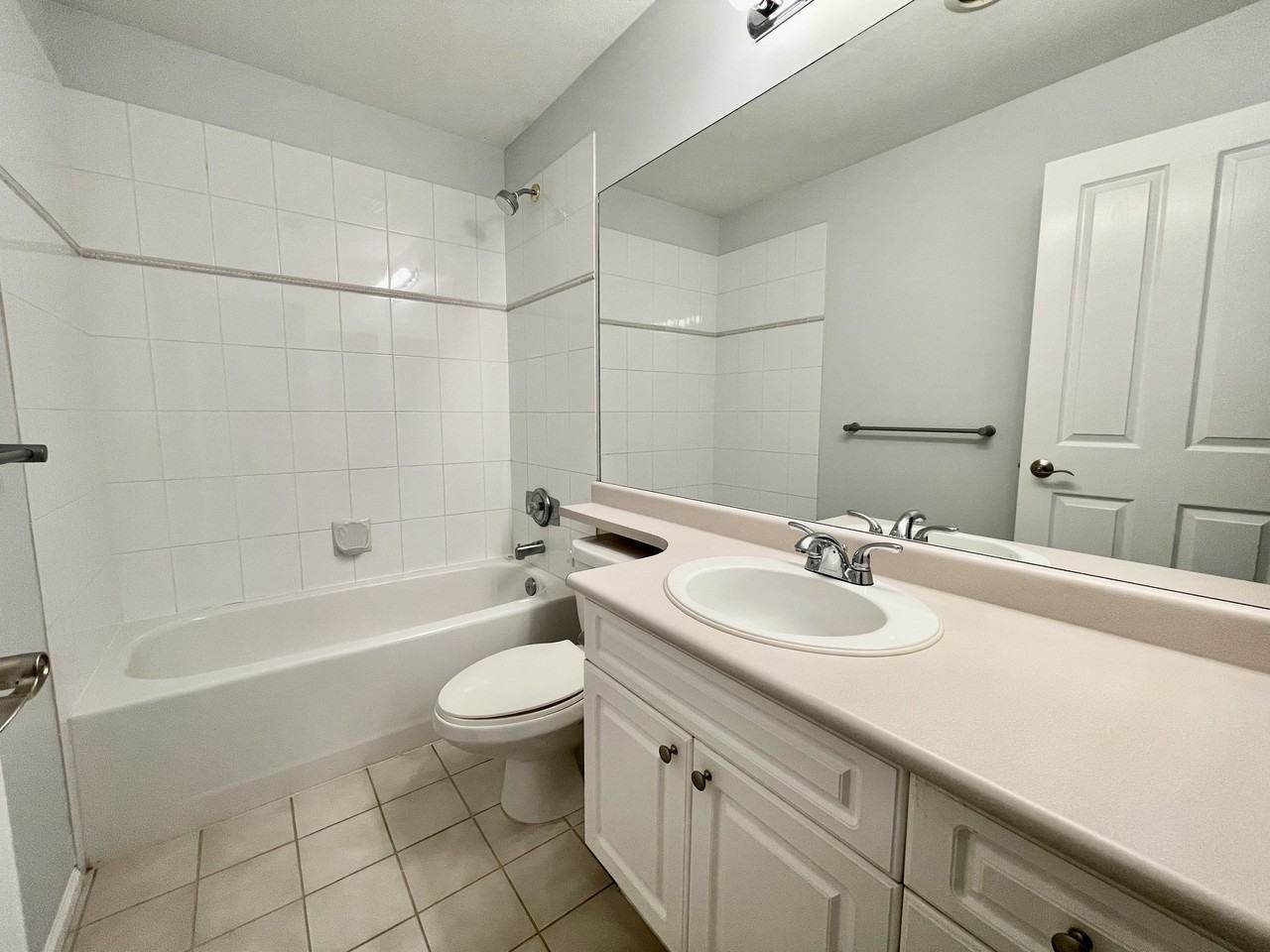 20228 54 Avenue - Photo 6 of 10