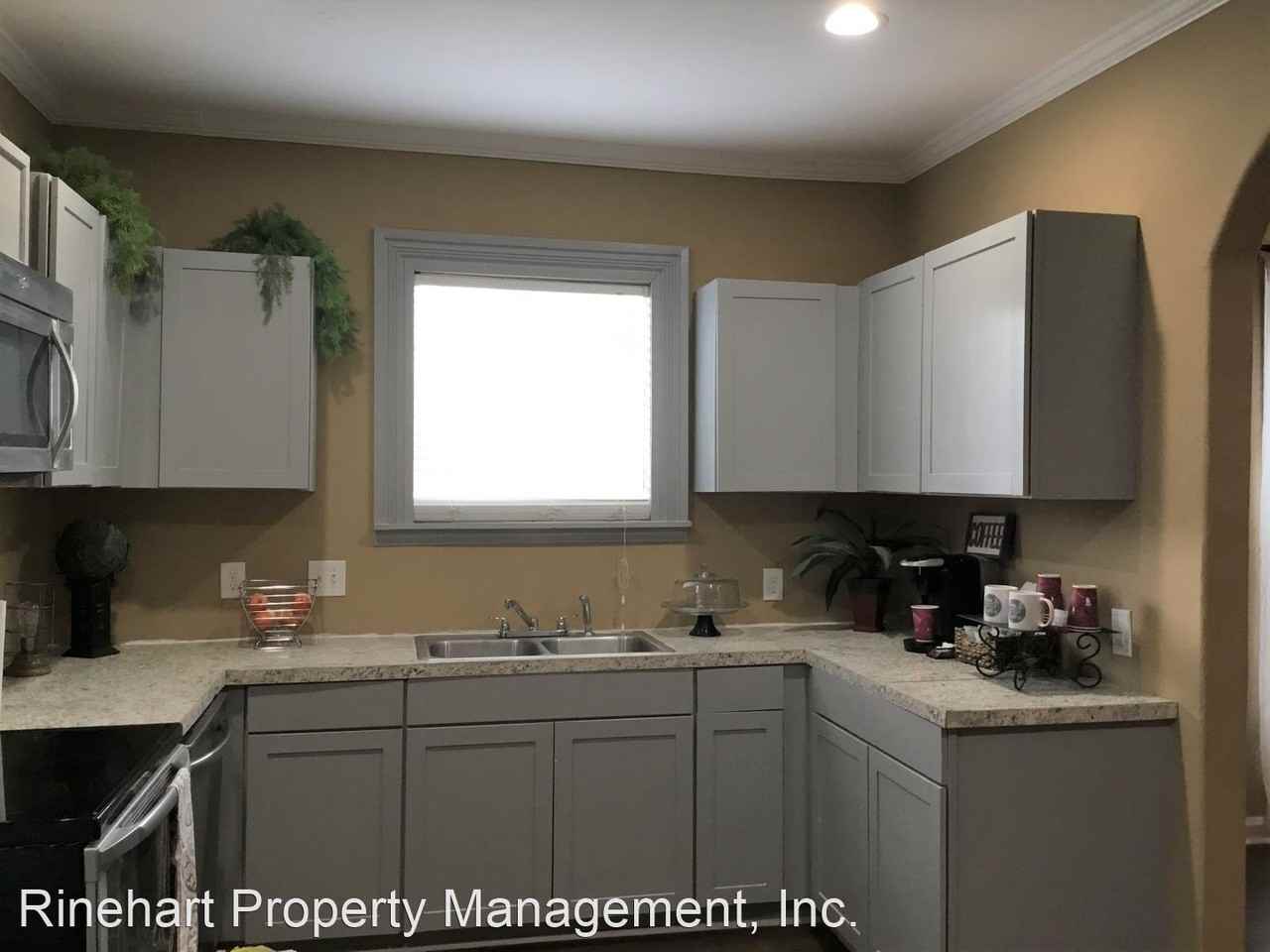 149 Walnut St - Photo 3 of 8