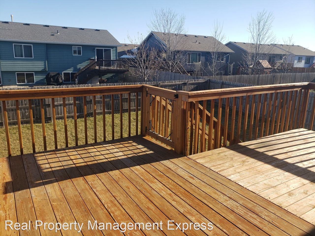 4600 S Wassom Ave - Photo 2 of 19
