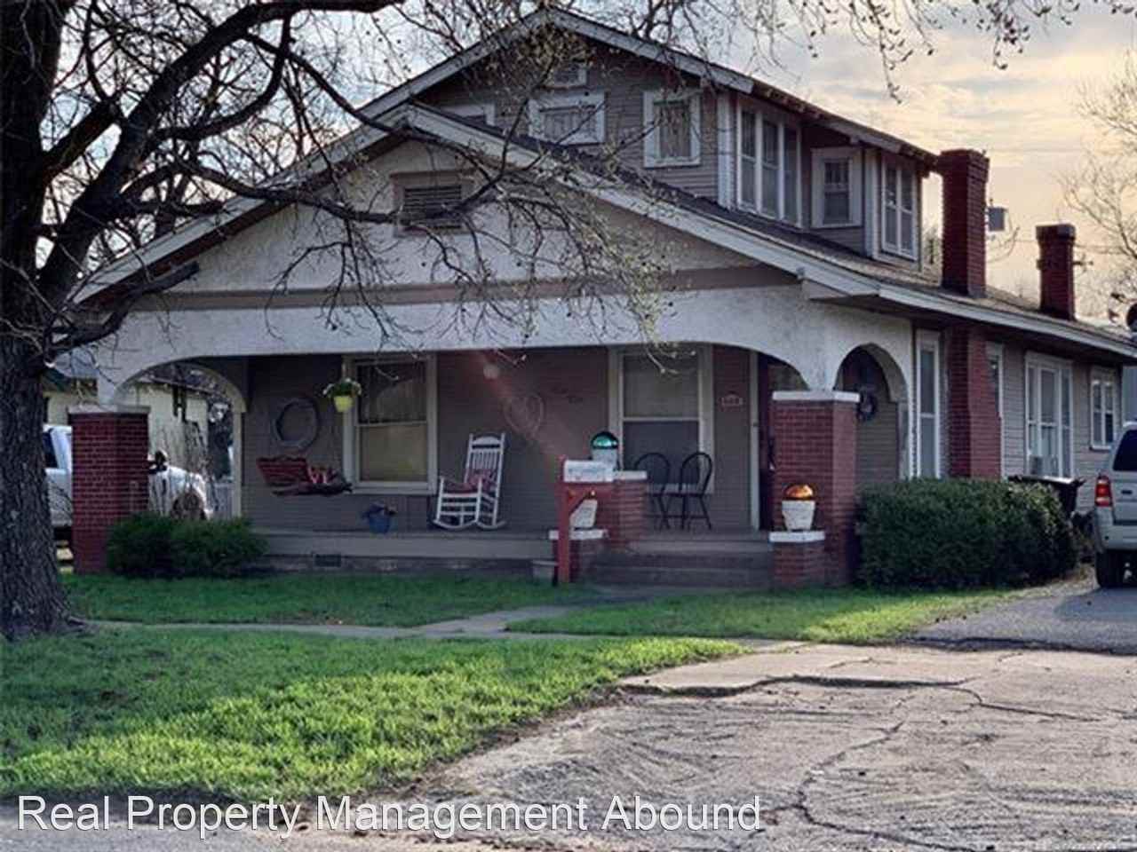 608 S Hughes Ave - Photo 2 of 13