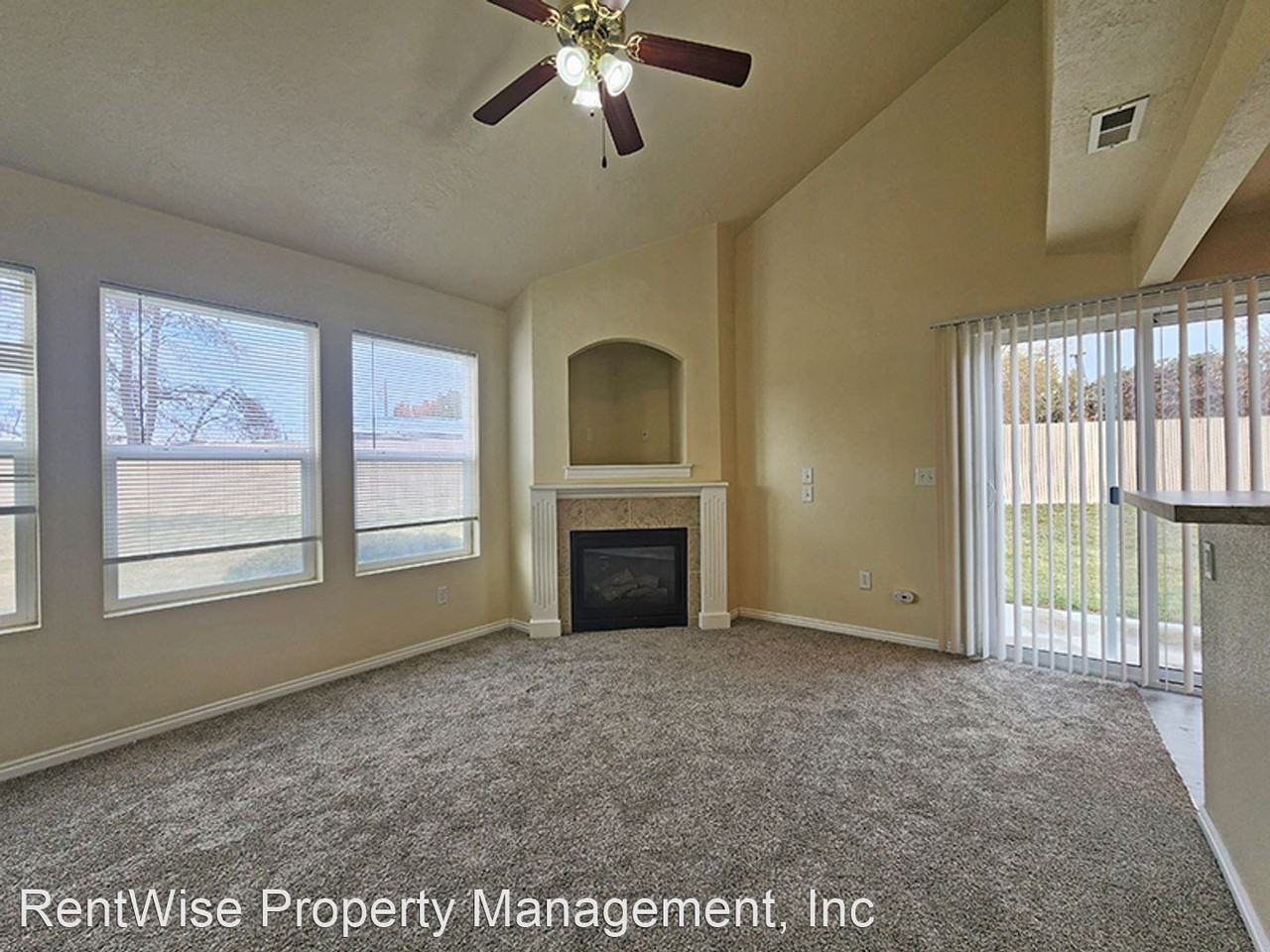 2174 Lexis Way - Photo 2 of 11