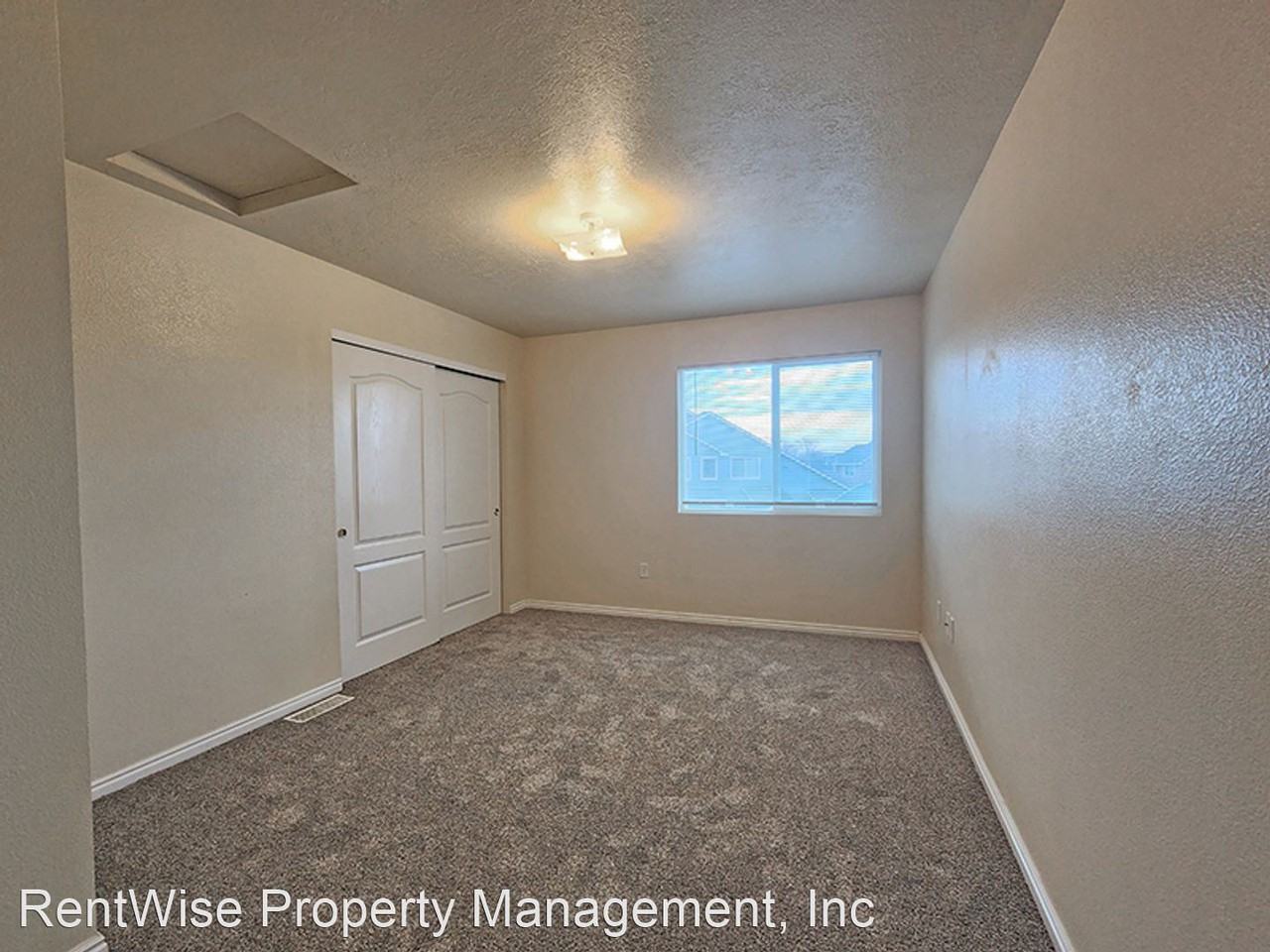 2174 Lexis Way - Photo 3 of 11