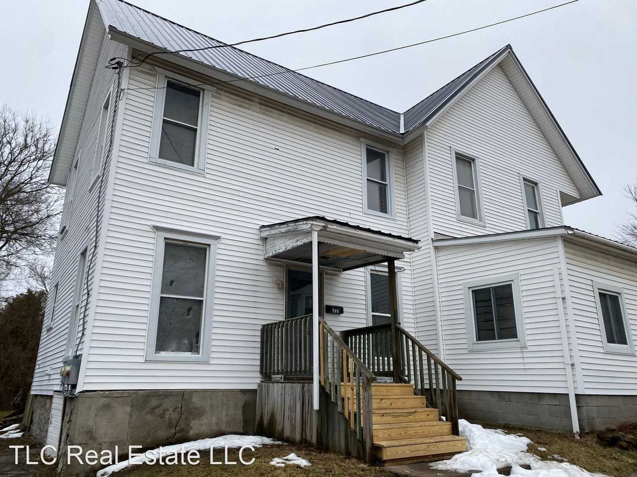 321 Furnace St - Photo 2 of 12