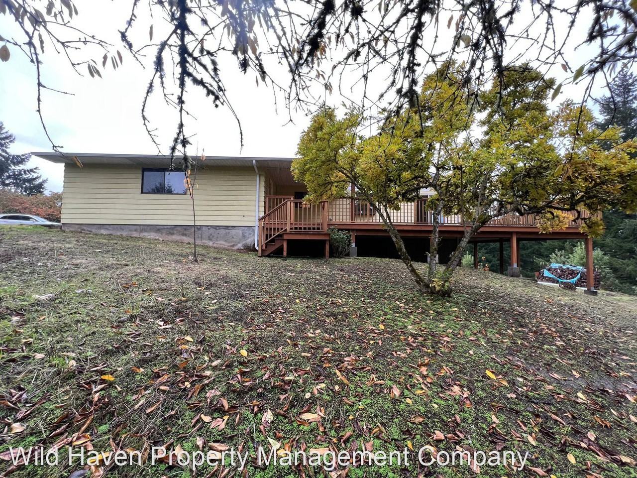 6320 Se Telegraph Rd - Photo 3 of 23