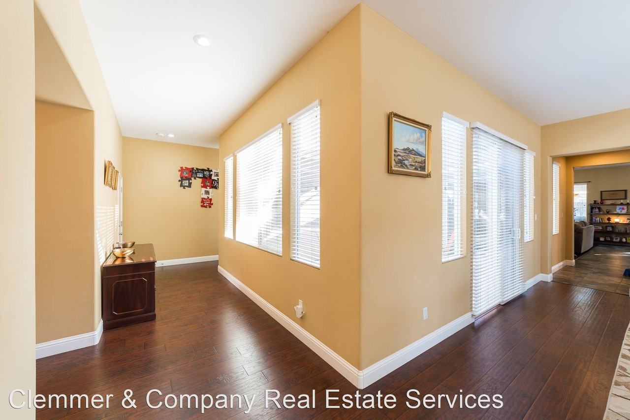 5013 Boulder Creek Pl - Photo 2 of 15