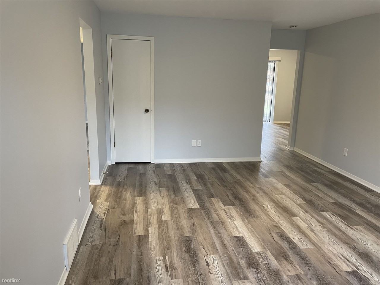 16750 Taft Rd - Photo 3 of 24