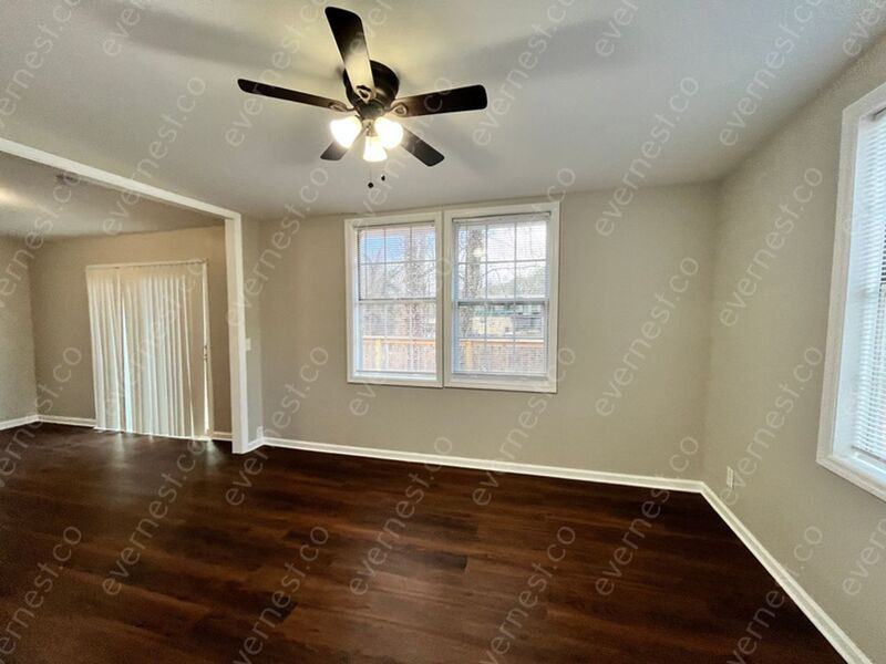 6043 Stardust Trl - Photo 3 of 22