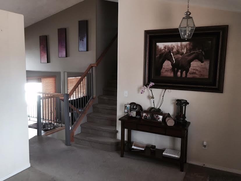 1928 Corral Ln - Photo 3 of 8