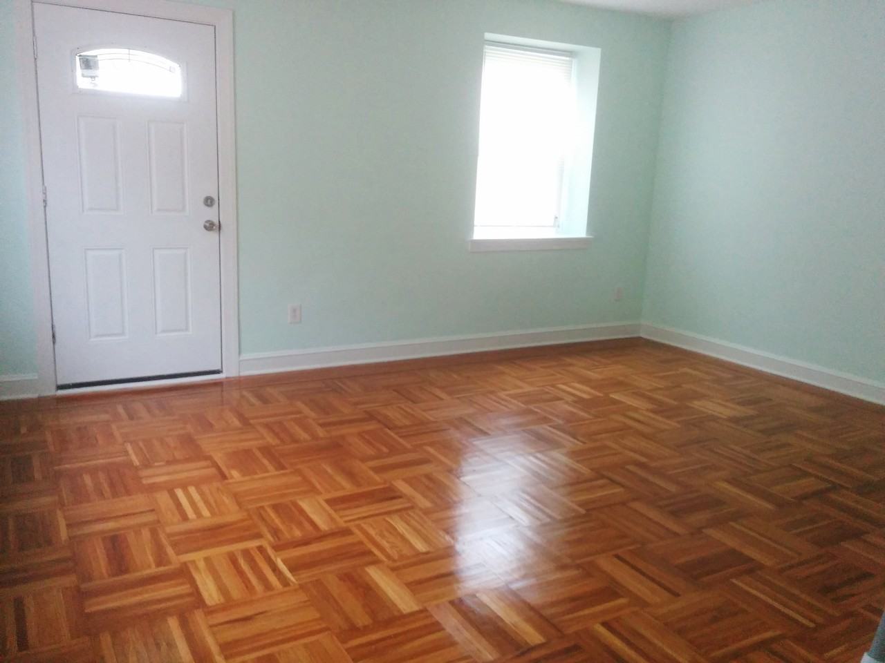 821 Guenther Ave - Photo 2 of 20