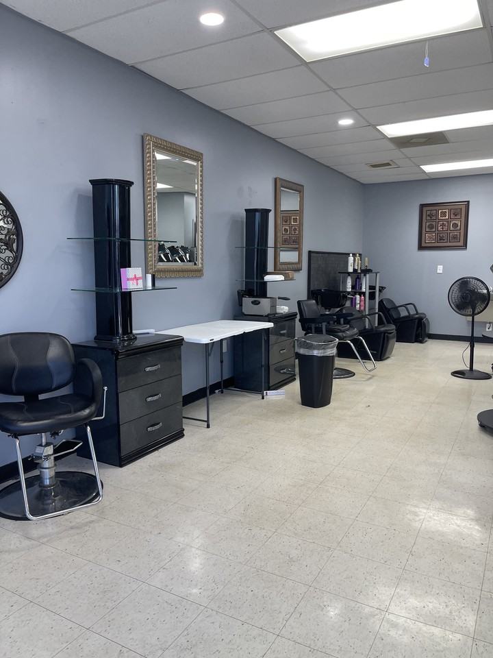 514 White Horse Rd #C - Photo 2 of 6