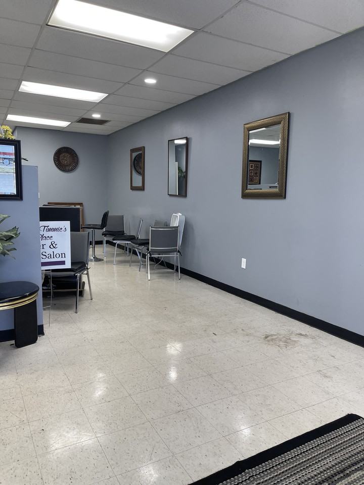 514 White Horse Rd #C - Photo 3 of 6