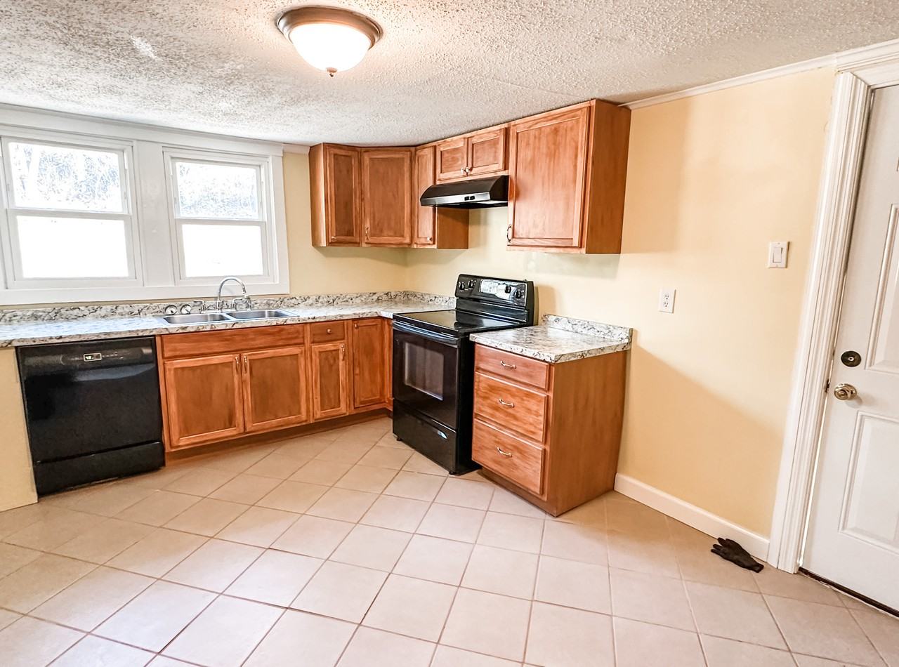 2330 Browder Hollow Rd - Photo 2 of 11
