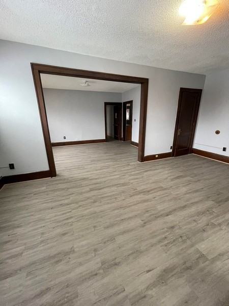 148 Bates Ave - Photo 7 of 10