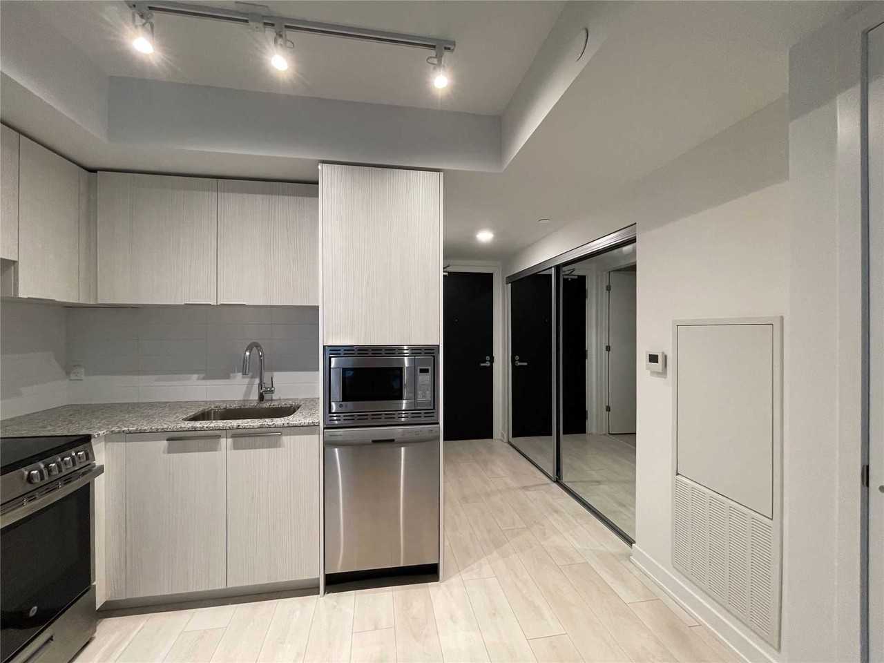 501 Yonge Street #2004