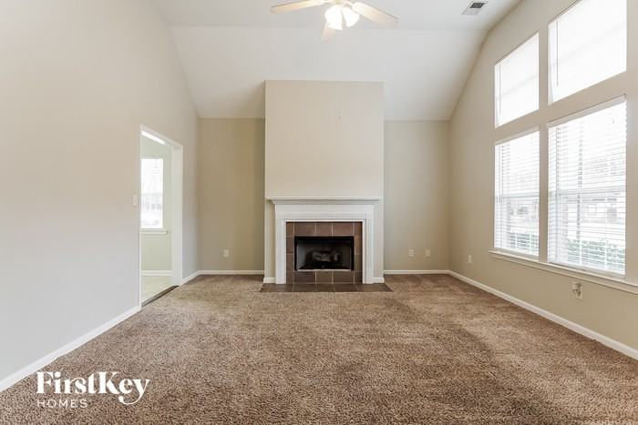 8167 Becker Ln - Photo 3 of 15