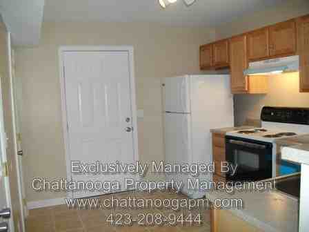 1207 Holly Avenue - Photo 3 of 22
