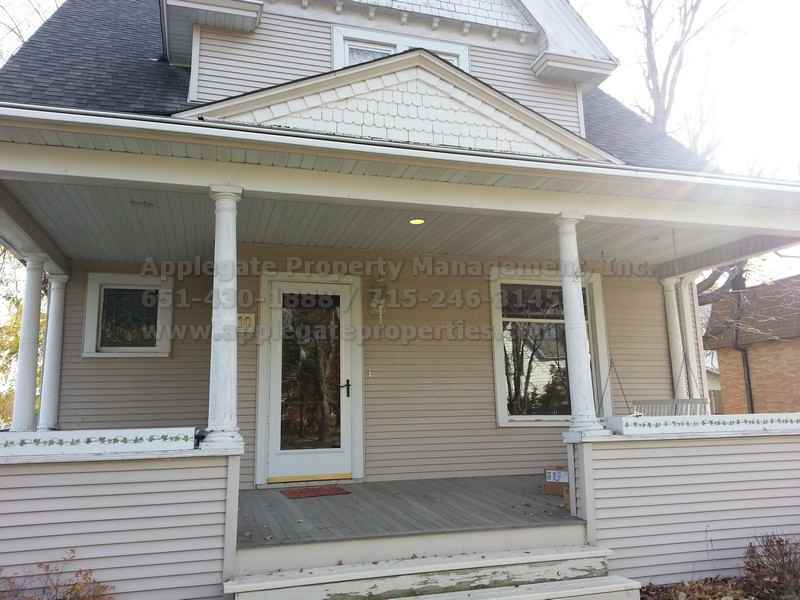 810 11th Ave - Photo 2 of 18