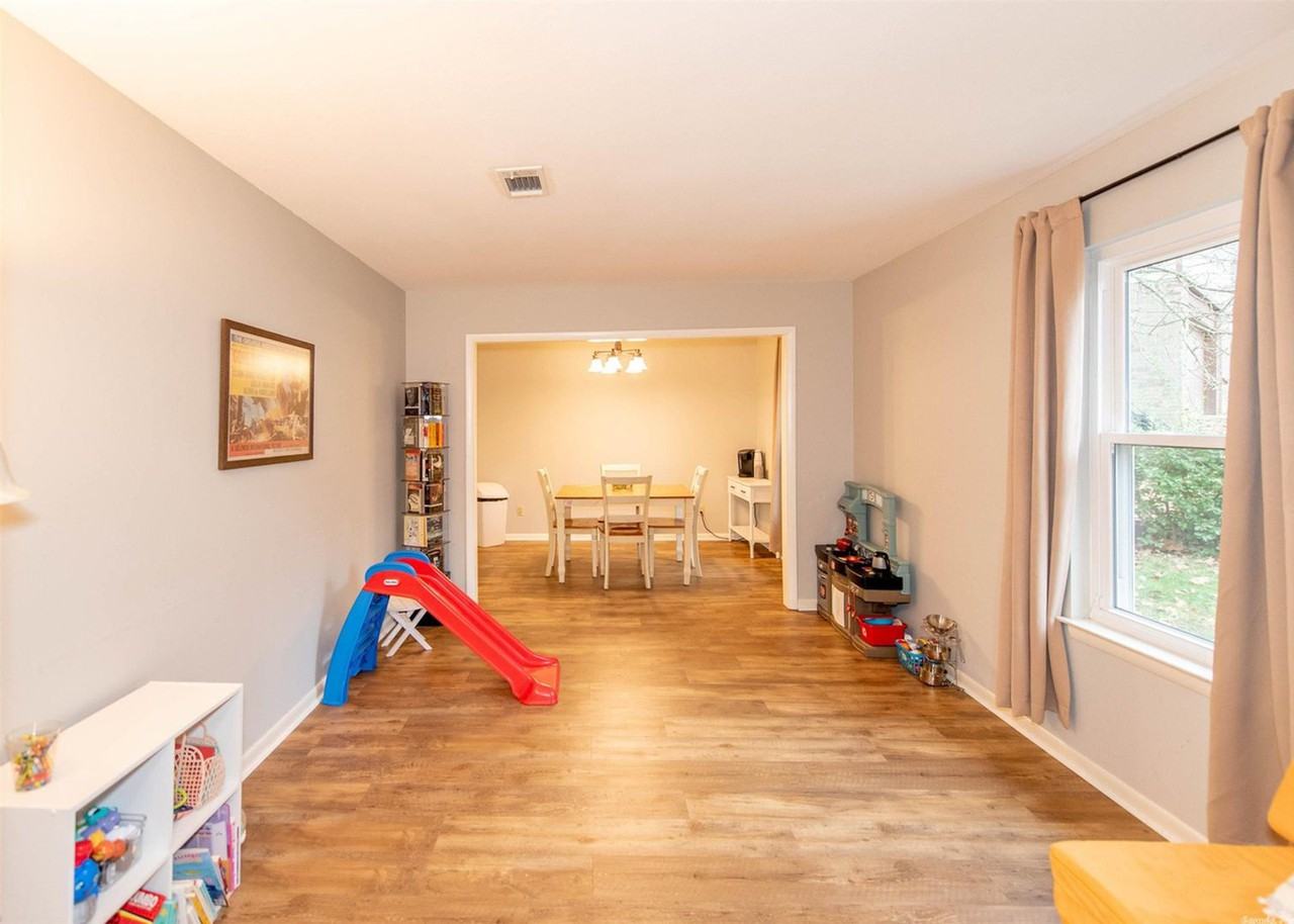 19 Marble Ct - Photo 4 of 10