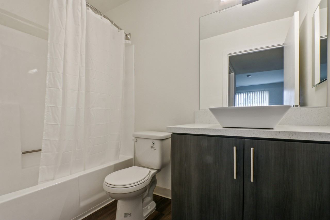 Alon Apartments - Photo 7 of 31