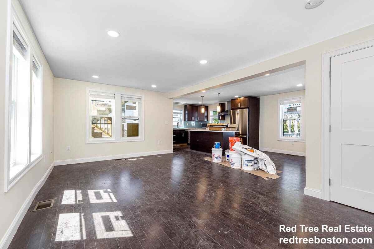 70 Stanley Ave #1 - Photo 3 of 38