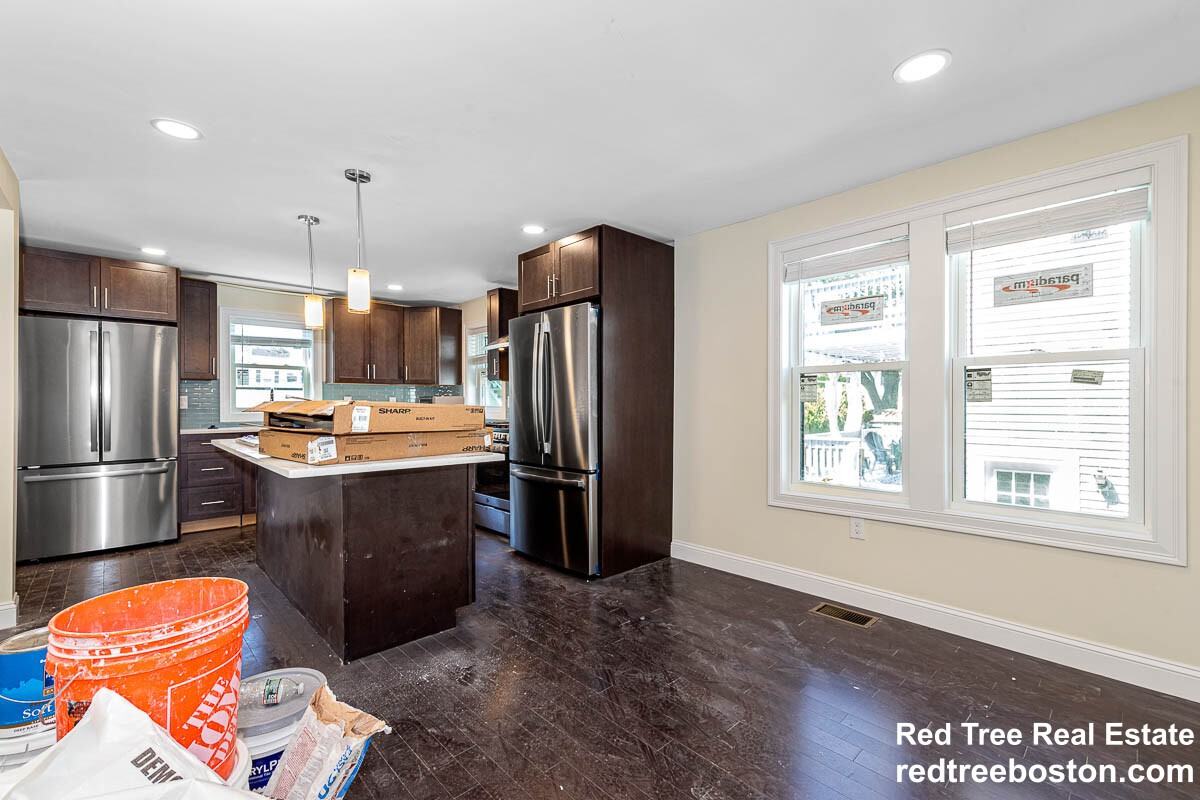 70 Stanley Ave #1 - Photo 5 of 38