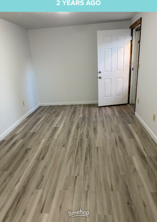 109 1/2 Ath Street - Photo 2 of 7