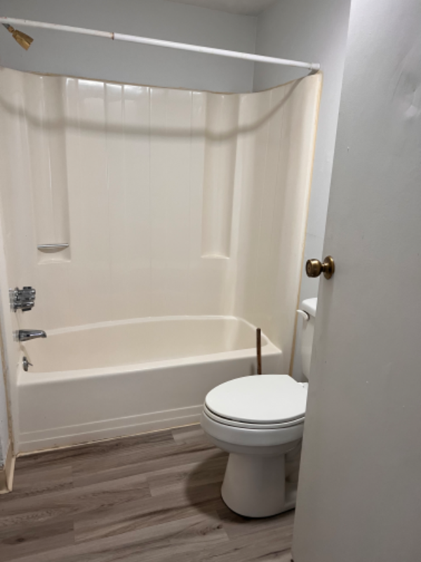 109 1/2 Ath Street - Photo 4 of 7