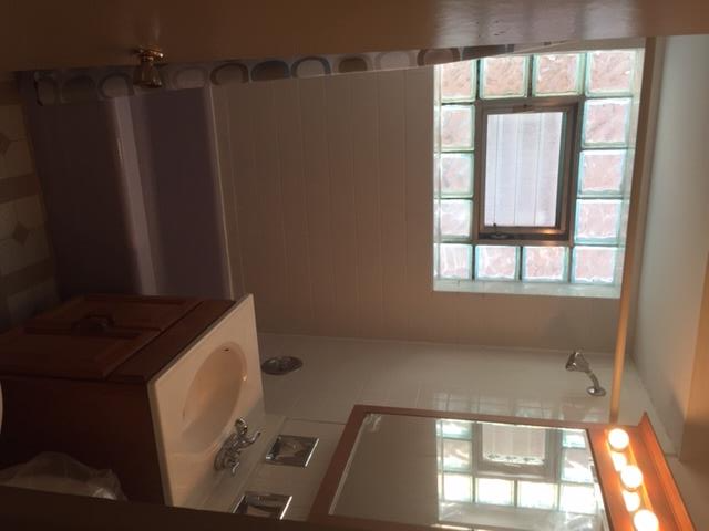 7432 N Harlem Ave - Photo 2 of 9