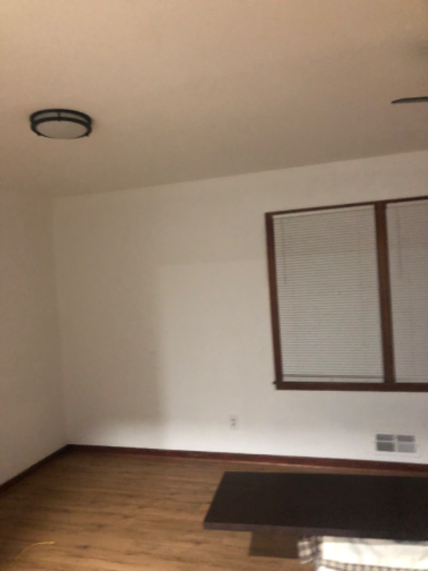 186 Zelma St Sw - Photo 5 of 10