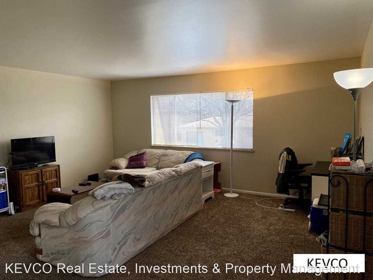 2801-2805 Stanford Rd - Photo 3 of 13