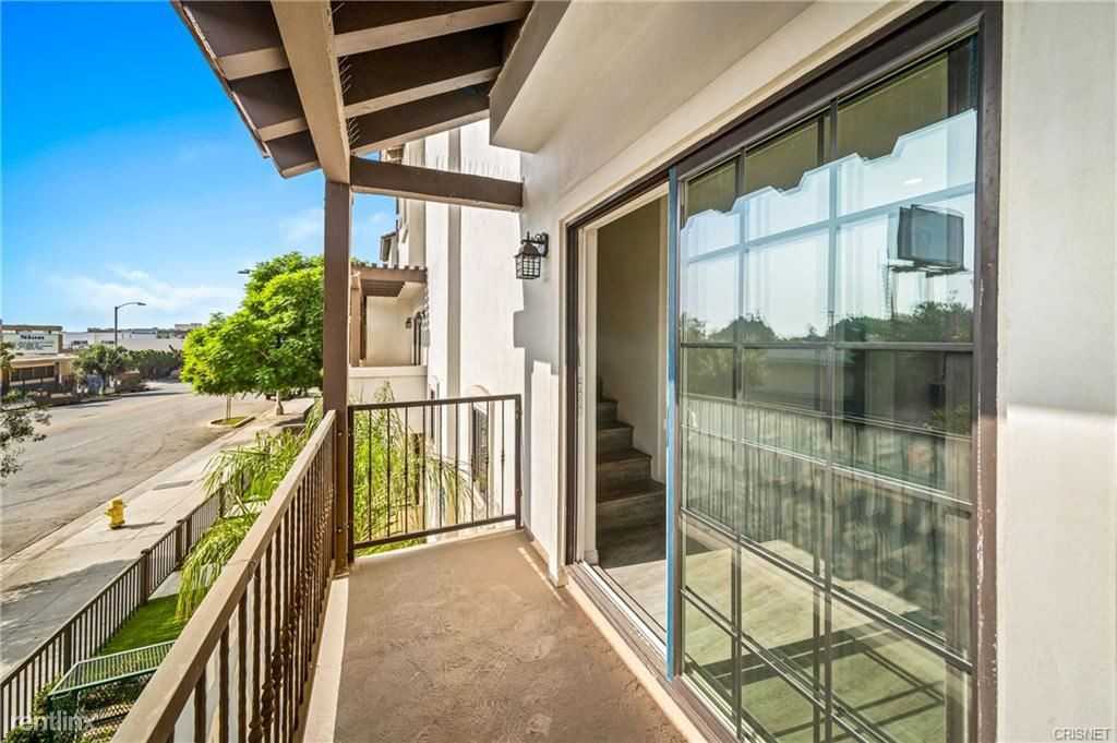 1101 N Maclay Ave #3