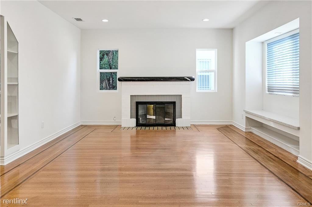 156 S Edinburgh Ave - Photo 3 of 10