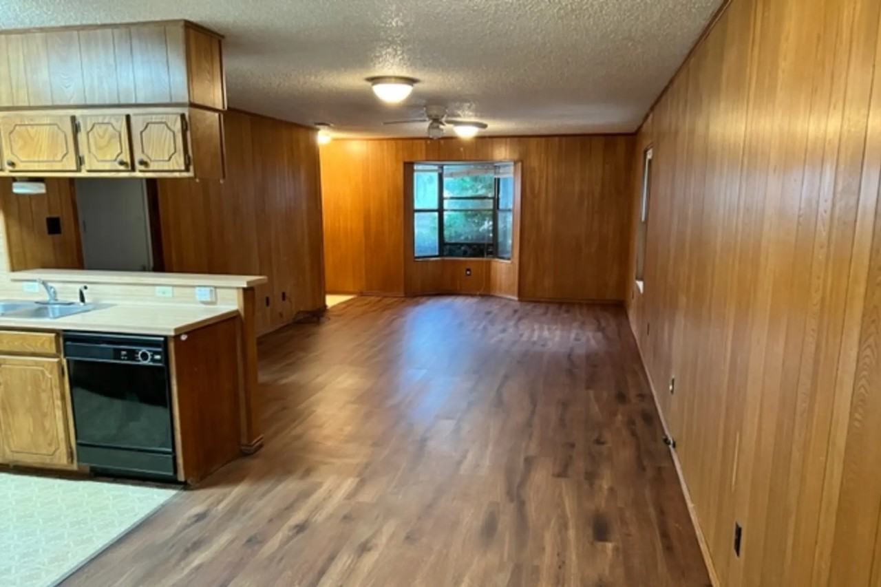 10909 County Road 148 - Photo 2 of 9